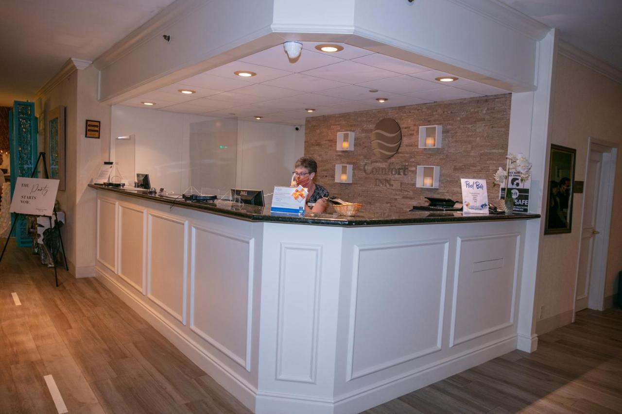 Comfort Inn Oceanside Дірфілд-Біч Екстер'єр фото