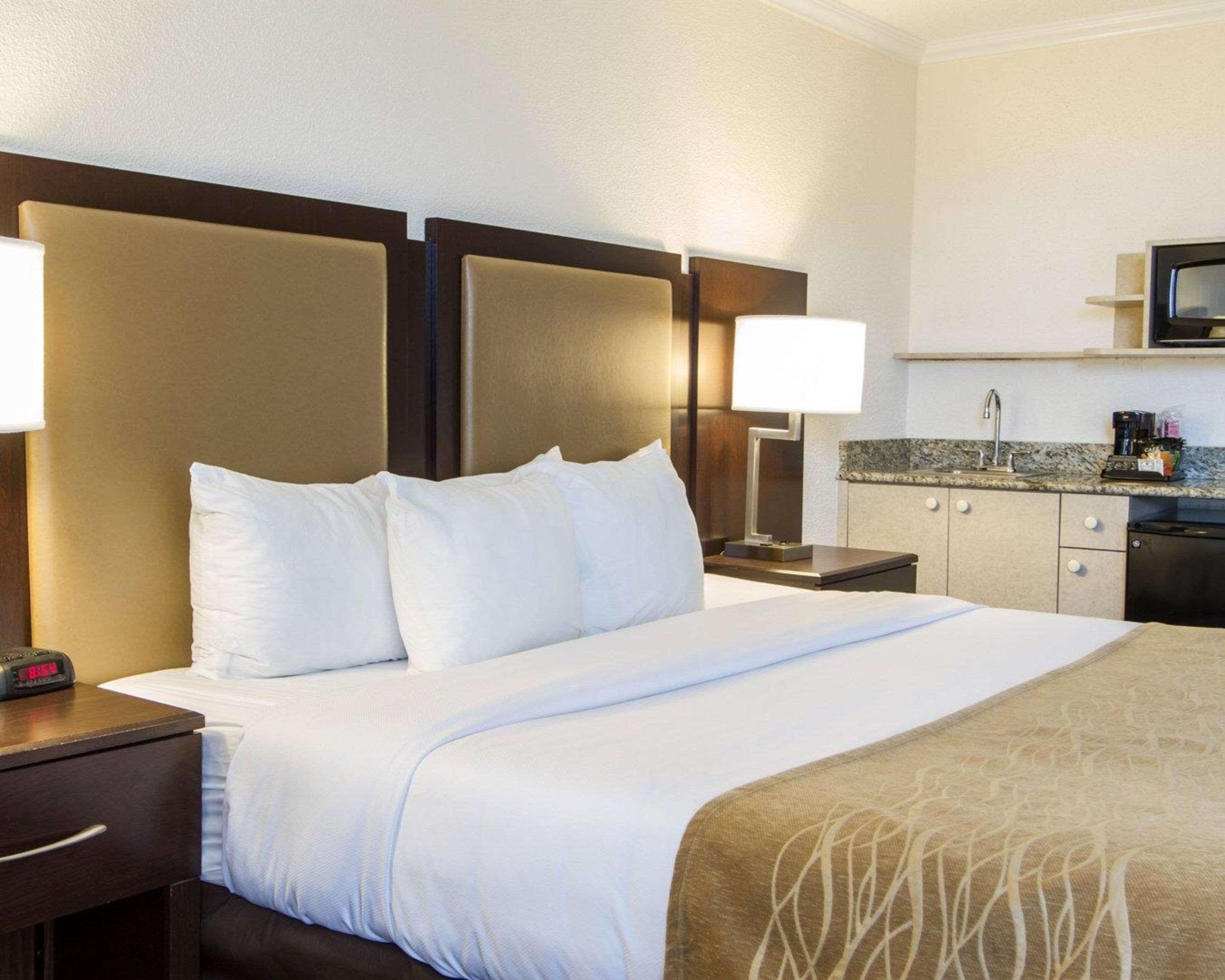 Comfort Inn Oceanside Дірфілд-Біч Екстер'єр фото