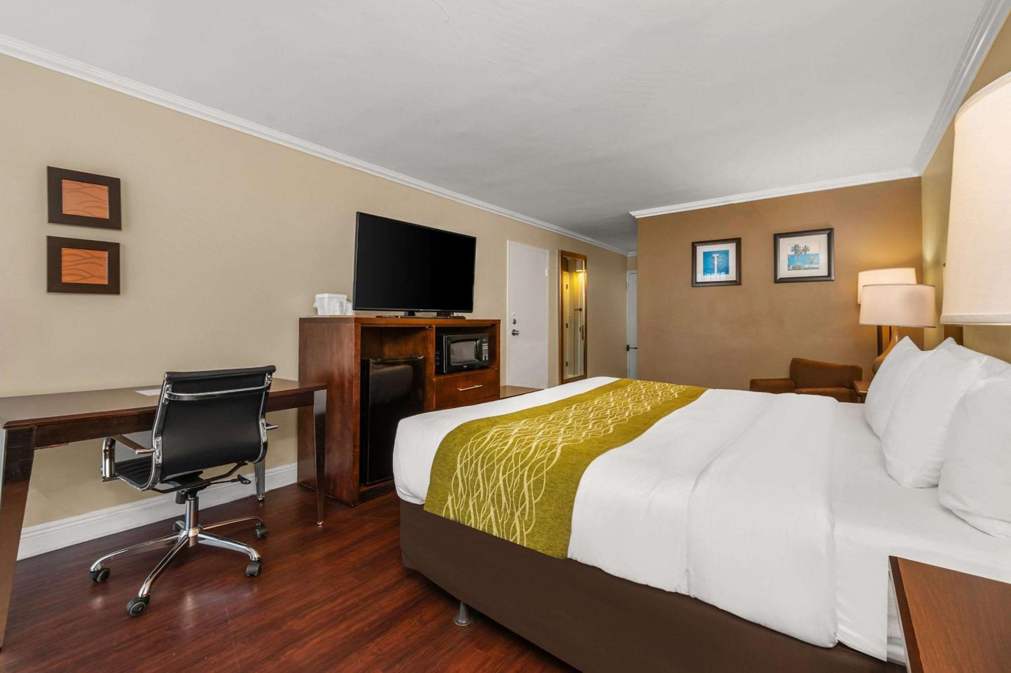 Comfort Inn Oceanside Дірфілд-Біч Екстер'єр фото